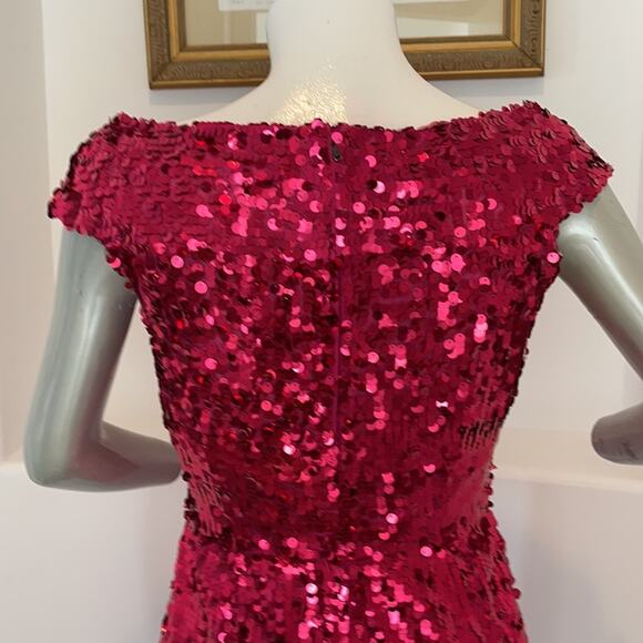 Dolce & Gabbana Fuchsia Fitted Sequin Dress IT 48 - Picture 11 of 16